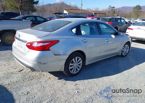 2017 Nissan Altima 2.5 S из США, поврежденный, VIN 1N4AL3AP7HC229459